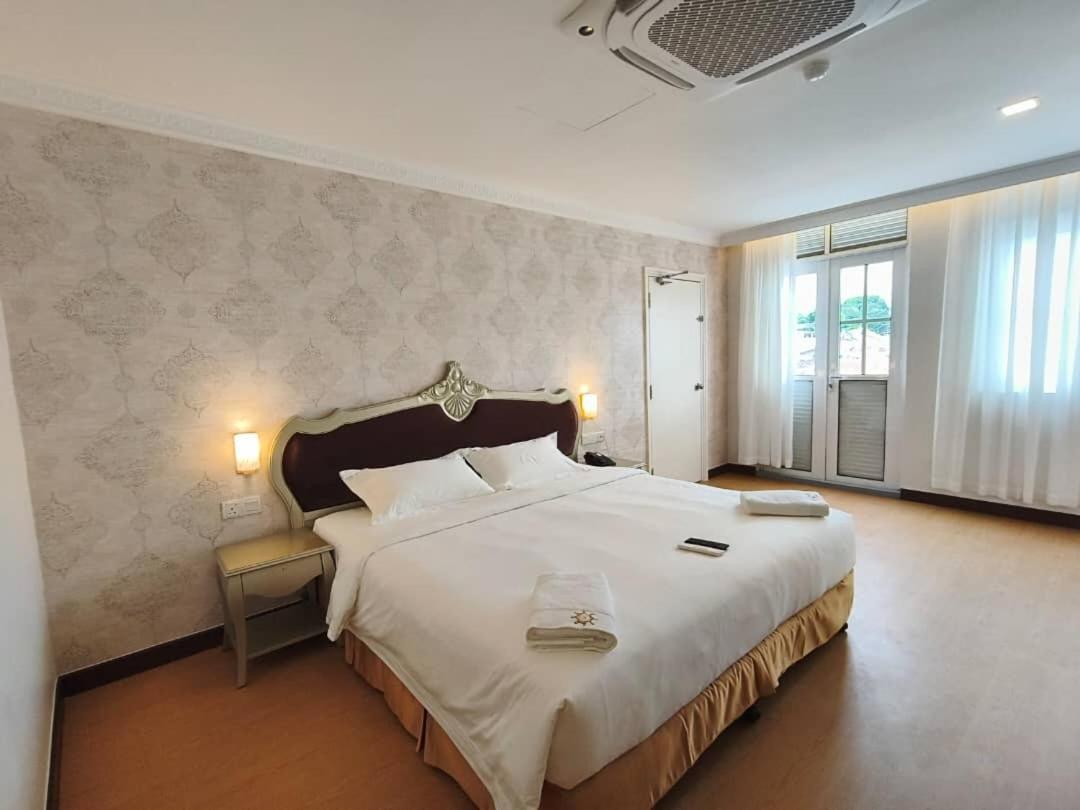 Rc Hotel Melaka Exterior photo